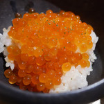 六雁 - いくらご飯