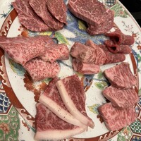 神戸焼肉 金虎 - 