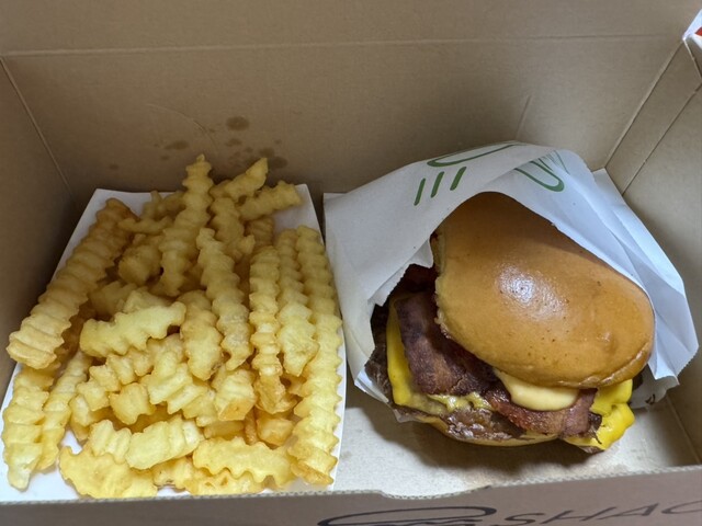 SHAKE SHACK Minamoa Hiroshima