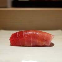 鮨m - 