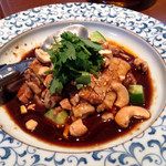 コレが噂の、「口水鶏（よだれどり）」です。