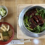 金釜 - 料理写真:うなぎ釜めし