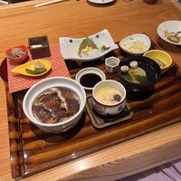 炭焼うな富士 名駅店 - 