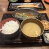 炭火焼干物定食 しんぱち食堂 ウィング上大岡店