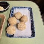 鯉とうなぎのまるます家 - 里芋から揚げ