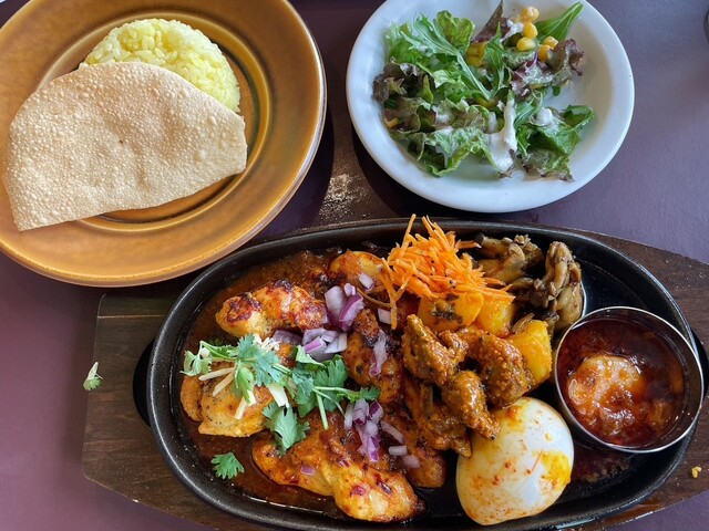 Curry and Spice dishes 笑夢（カレー アンド スパイス ディッシーズ 笑夢） - 美術館図書館前（カレー）の写真