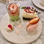 ERUTAN RESTAURANT BAR - 