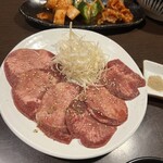 焼肉工房 山五 - 