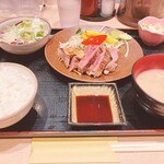 金沢牛たん食堂 10&10 - 