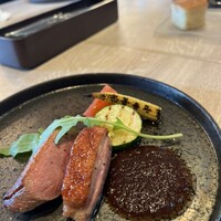 スミレオオサカ - 