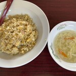 台湾料理龍香苑 - ニンニク増量ニンニク炒飯