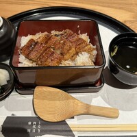 うなぎ四代目菊川 ヒルトンプラザウエスト大阪店 - 