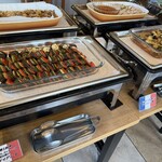 レストラン ヴァロリス - ディアン（トマト・ナス・ズッキーニの重ね焼き）鯖のオーブン焼きアンティーブ風