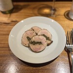 ネコノワイン - 坂城町のおばあちゃん手づくり味噌と野沢菜の油炒めのガランティーヌ