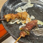 串焼き居酒屋 華笑 - 小腸　カシラ