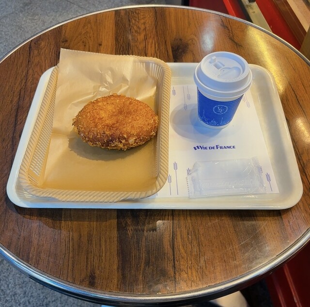 VIE DE FRANCE Bakery Akihabara Eki Mae Ten photo 4