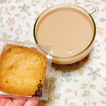 チナツ洋菓子店 - ココナツ入りバタークッキー　お店のかわいいイラストロゴ入りパッケージ