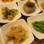 とよ香kitchen - 鶏肉の和え物、にんげんの胡麻和え、スパムとゴーヤ炒め、こんにゃくの田楽