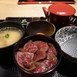 炭火和牛焼肉もうもう亭 - 