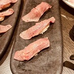 肉居酒屋 ホワイティー梅田 コマツバラファーム - 