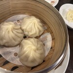 菜香新館 - ショーロンポウ