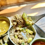 toi印食店 - Curry全種（4種）+マサラたまご+アパラム