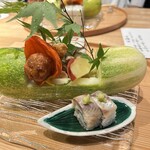 日本料理うしお - 八寸（・鰯小袖寿司　・蛸柔煮　・鱧皮胡瓜　・鬼灯にて玉蜀黍真蒸　・巻海老くも揚げ　・新丸十栂尾煮　・落花生）