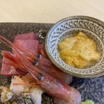 味乃しゅうか - 赤身　積丹ウニ　甘海老　つぶ刺し