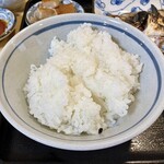かんのん - 「あじ塩焼き（税込￥1,700）」「定食変更+450円（税込￥450）」のごはん
