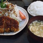 かつ城 - ロースかつ定食