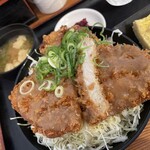 まんぷく処 どんぶり勘定 - 料理写真: