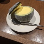 焼肉うしごろ - まるごとカボチャのアイスクリームです。