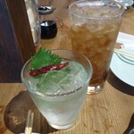 柳小路 TAKA - 金魚　芋