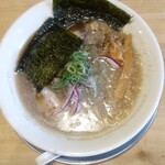 麺屋　日出次 - 背脂煮干し・１，２００円