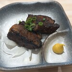 旬菜串焼処 食 - 厚切り牛タンの炭火焼き