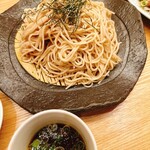 冠地鶏とかぼす平目 とよの本舗 - 