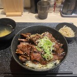 池袋肉劇場 - 