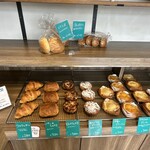 ル ボー トン - 具無しのパンとデニッシュ系