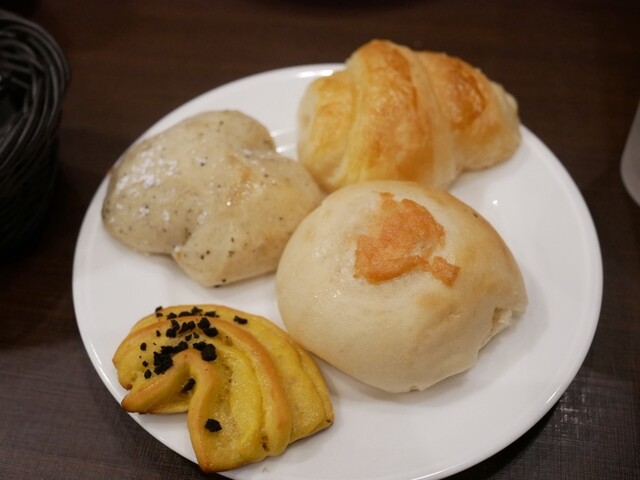 Kamakura Pasta Uehonmachiyufuraten photo 2