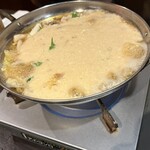 裏神田 自然生村 - とろろ鍋