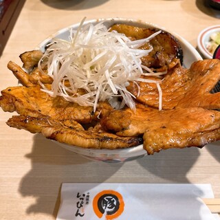 十勝豚丼 いっぴん_1