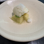 ラ・ボンヌターブル - 