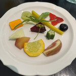 ラ・ボンヌターブル - 