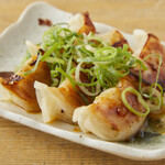 炭火野菜巻き串と餃子 うずまき - 