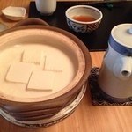 洛陽荘 - 2014年8月：朝食③湯豆腐
