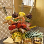 一億円で居酒屋建ててみた。億万鳥者 - 黄金の南国バーベキュー（4本）¥4,200