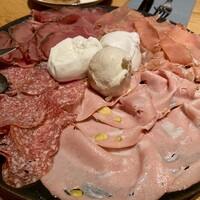 オービカ モッツァレラバー 横浜店 - 