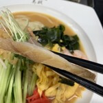 中国手打拉麺 馬賊 - 