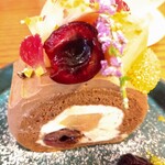 菓子35山 - ロールケーキアップ