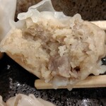 浅草 三ちゃん横丁 - 焼売の断面